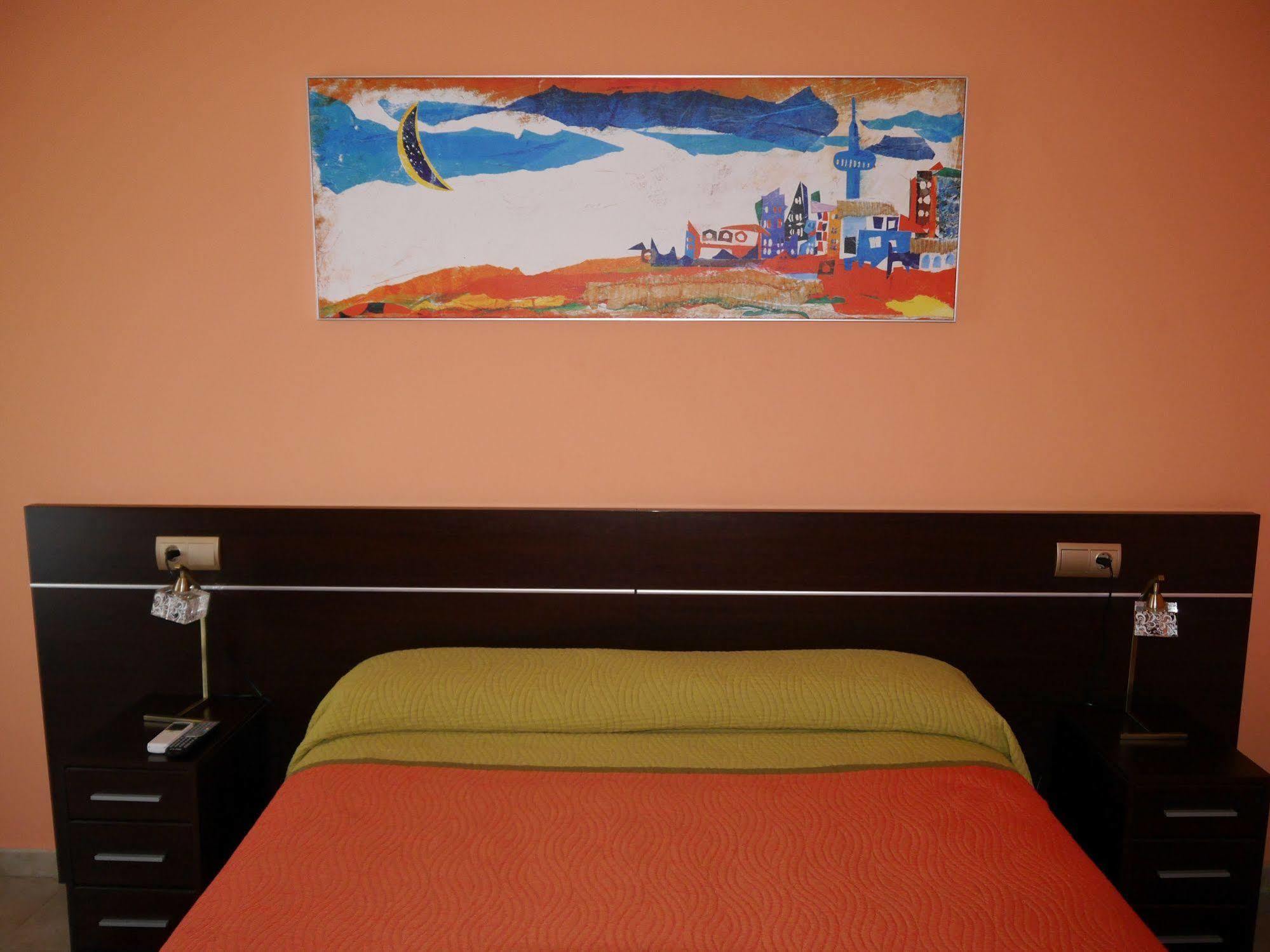 Hostal Bavieca メディナセリ エクステリア 写真